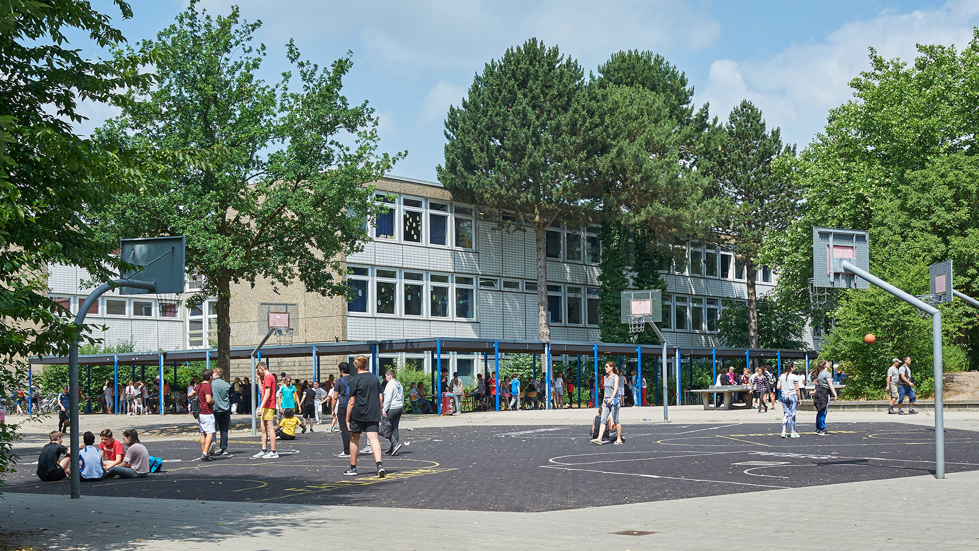 Der Schulhof der Julius-Leber-Schule in Hamburg